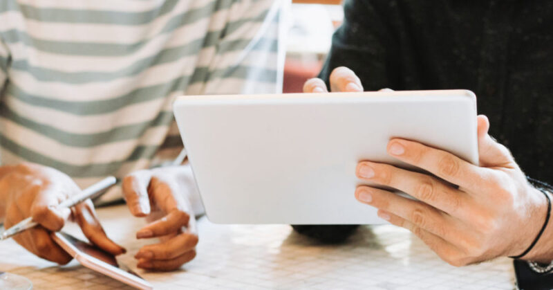 Is this webinar you will learn all about leading conversations about media use with students to help them become smart consumers and creators.